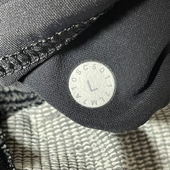 Lululemon Namaste At The Beach Shorts Mens L Swim Hybrid Lined Quick Dry Grey - Picture 3 of 7